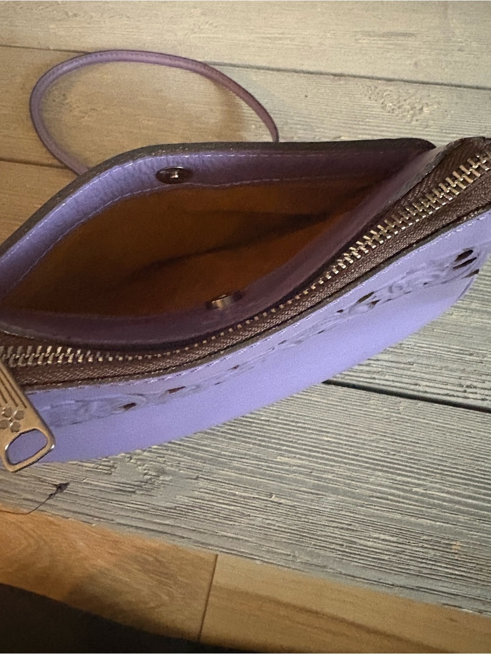 NWOT Patricia Nash Leather Crossbody - Picture 3 of 15